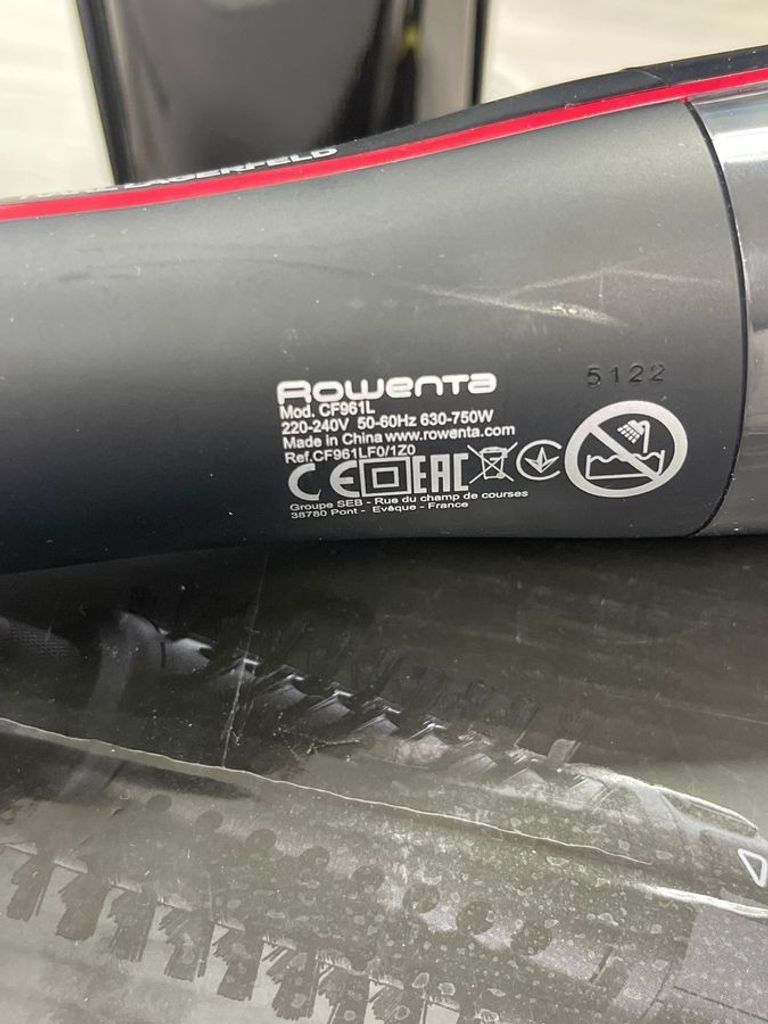 Объявление Rowenta Karl Lagerfeld Pro Stylist CF961LF0 Б/У