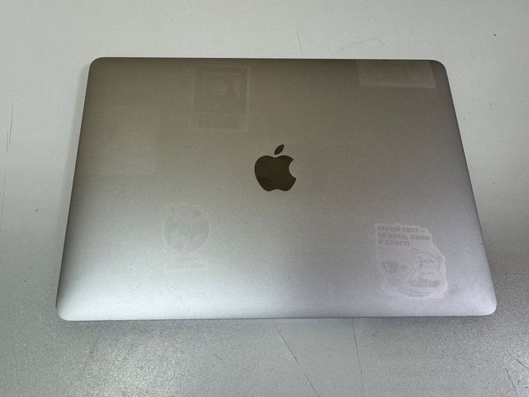 Дешиво Apple macbook pro 2018 a1989 13,3" core i5 2,3ghz/ram8gb/ssd256gb/intel iris plus graphics 655 с ломбарда