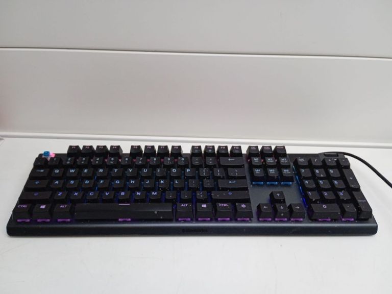 Оголошення Steelseries apex 5 Б/У