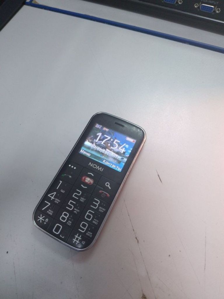 Объявление Nomi i220 Red Б/У