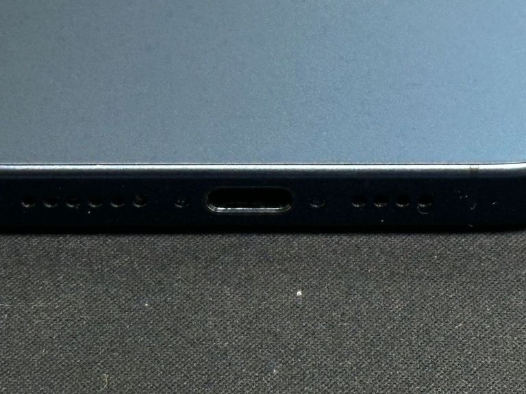 Apple iphone 15 pro max 256gb Код:01-200828318. Зображення 6