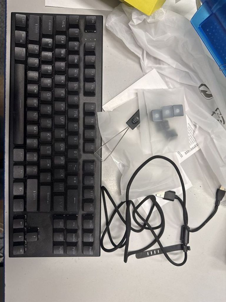 Купить Hator gravity x tkl Б/У