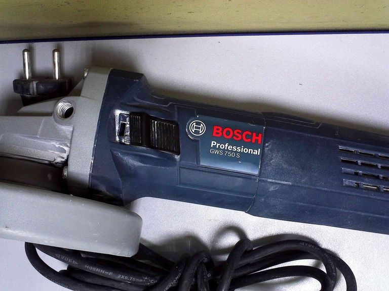 Оголошення Bosch gws 750 s Б/У