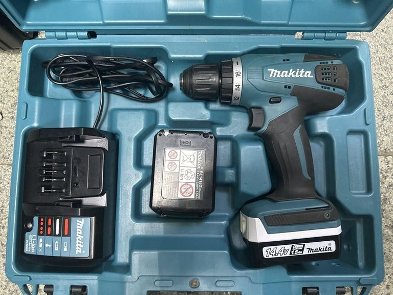 Купить Makita df347d 2акб 1.5ah зп Б/У