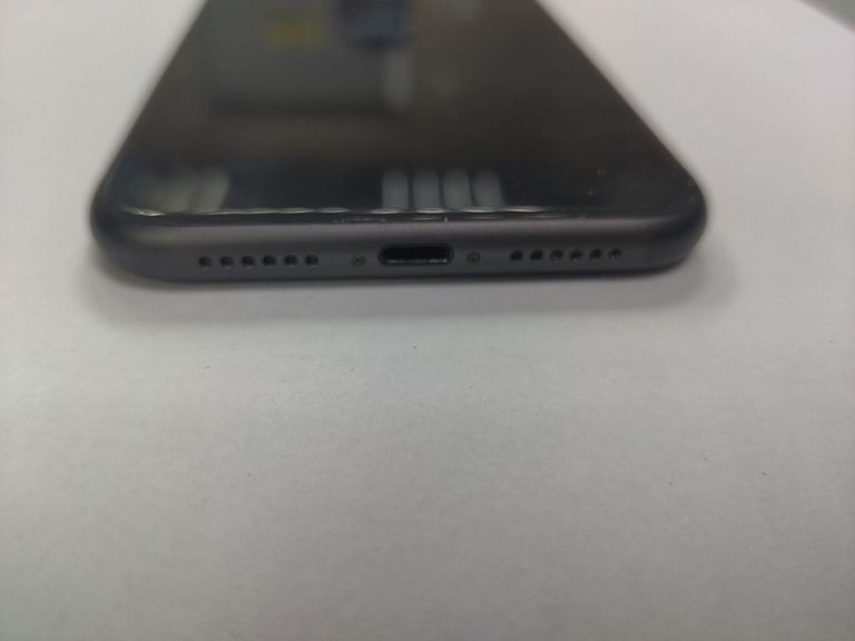 Apple iphone 11 64gb Код:01-200840877. Зображення 5