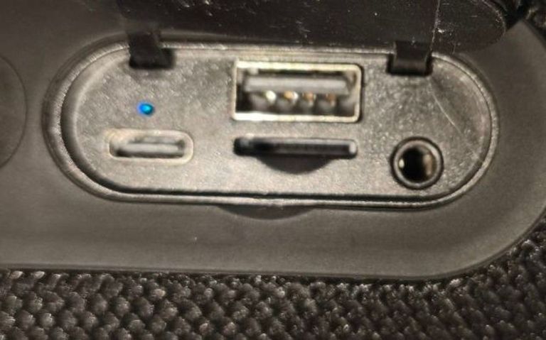 Дешиво Hoco BS48 Black с ломбарда