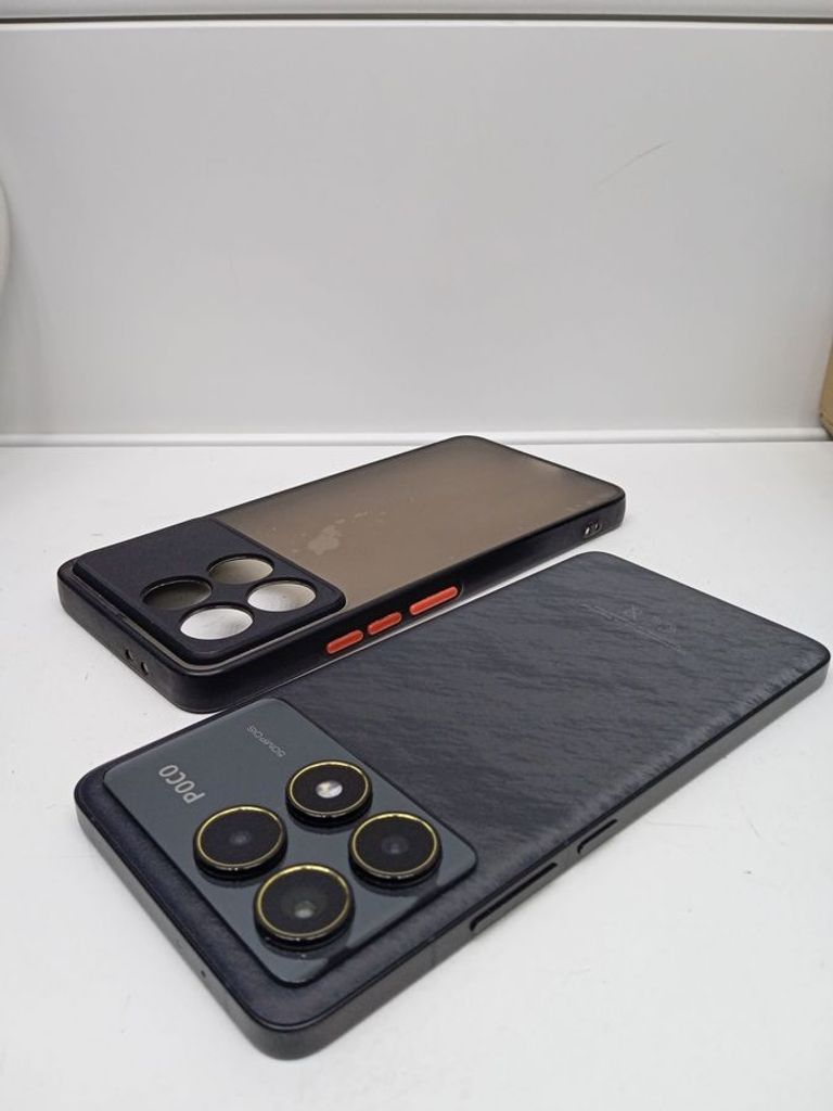 Дешево Poco F6 Pro 12/512GB White з ломбарду