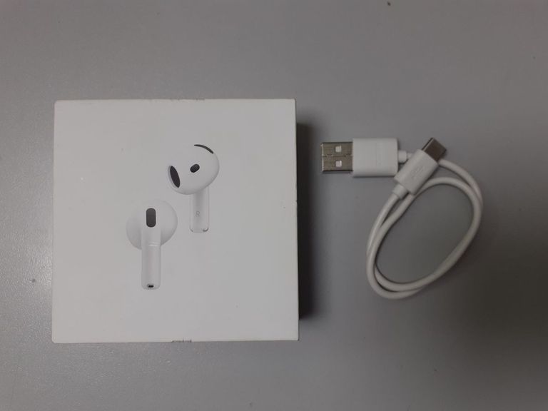 Распродажа Apple airpods 4 with active noise cancellation, продавец Техноскарб