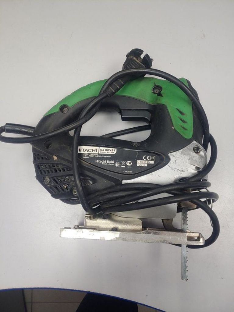 Оголошення Hitachi CJ90VST Б/У