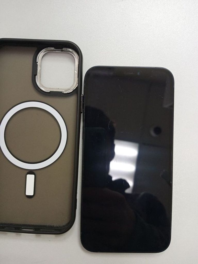 Купити Apple iPhone 12 64GB (PRODUCT)RED Б/У