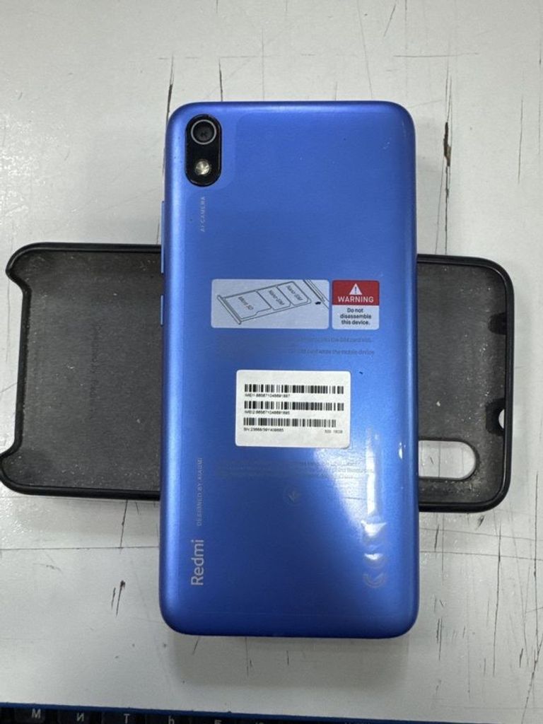 Дешево Xiaomi xiaomi redmi 7a 2/16gb з ломбарду