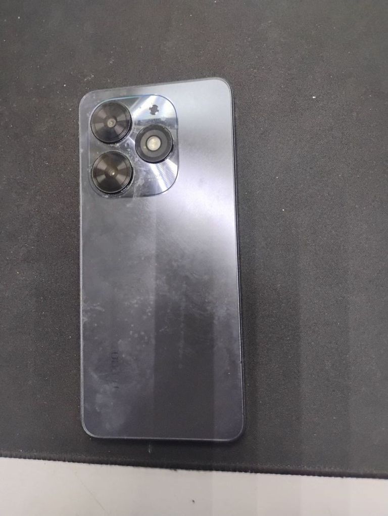 Купити Tecno spark go 2024 bg6m 2/64gb Б/У