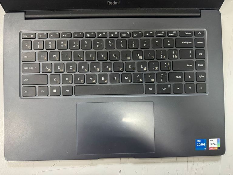 Дешево Xiaomi 15/core i5-11300h ddr4/8gb ddr4/hdd *відсутній/ssd 512 gb/*інтегрована з ломбарду