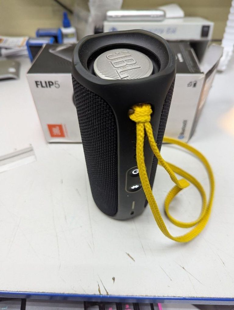 Объявление Jbl flip 5 Б/У