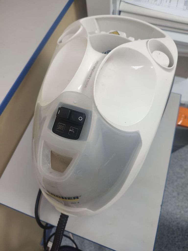 Розпродаж Karcher SC 4 Deluxe EasyFix Premium (1.513-280.0), продавець Техноскарб