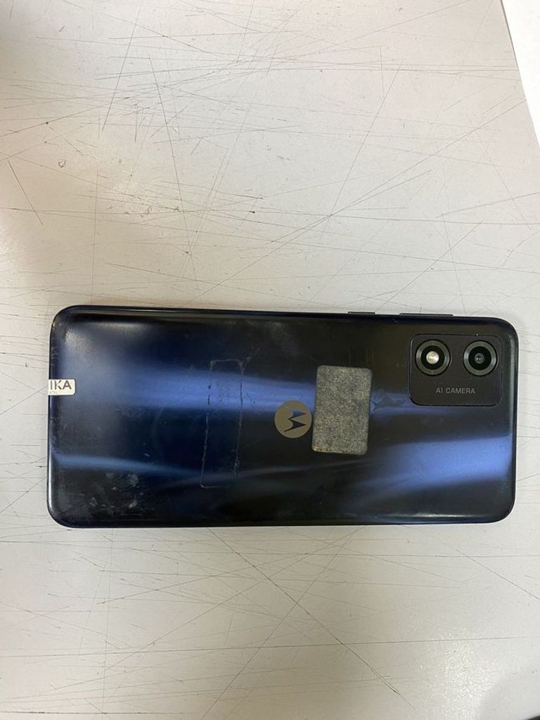 Оголошення Motorola moto e13 2/64gb Б/У