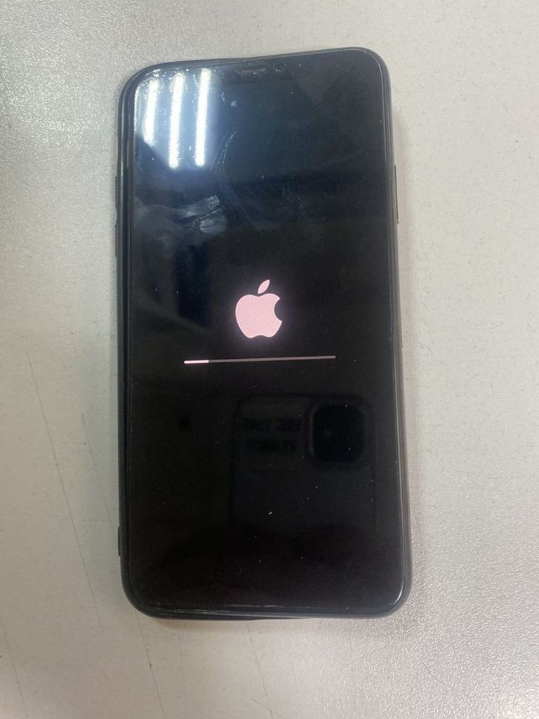 Оголошення Apple iphone 11 pro max 256gb Б/У