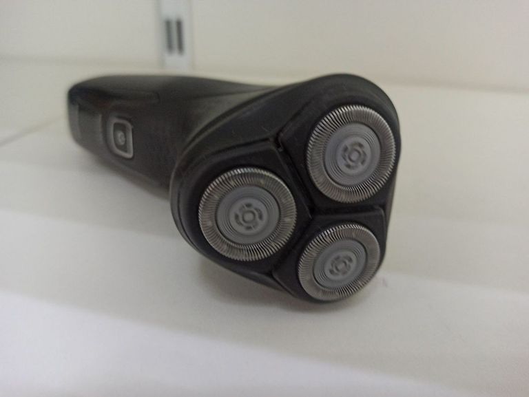 Купить Philips Shaver Series 3000X X3051/00 Б/У