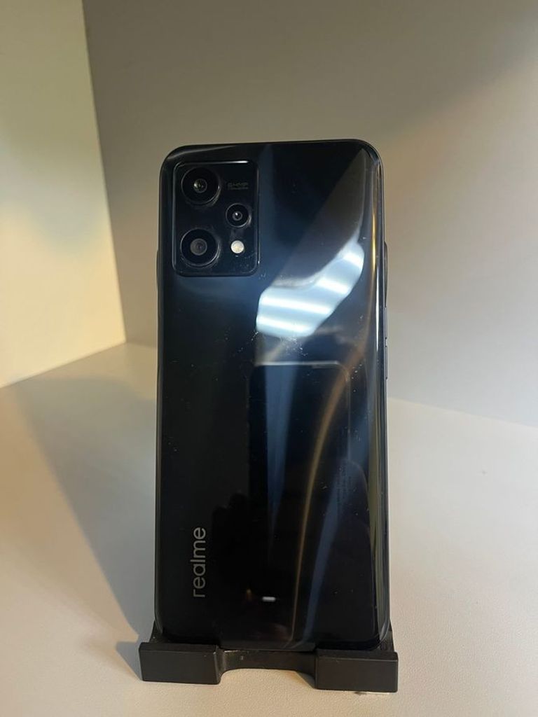Дешиво Realme 9 pro 8/128gb с ломбарда