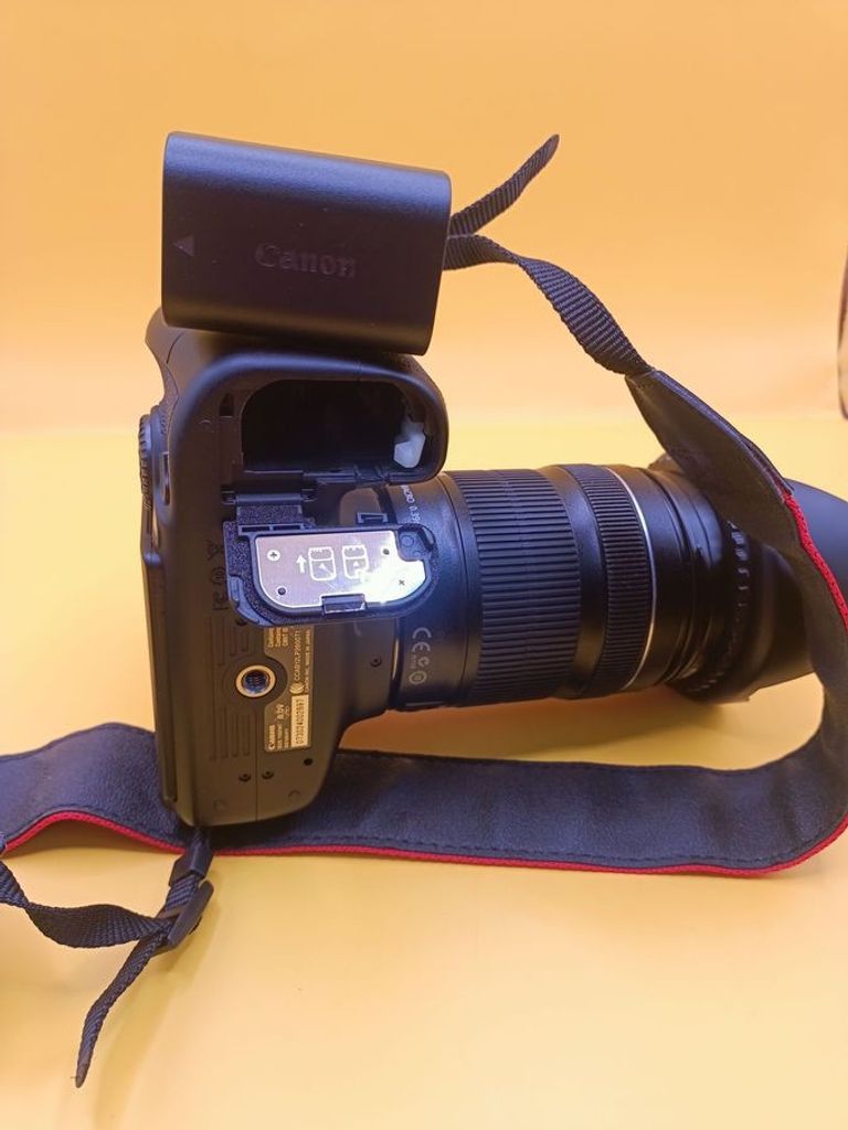 Canon eos 70d/ efs 18-135 mm 1:3,5-5,6 is stm Код:01-200898401. Зображення 8