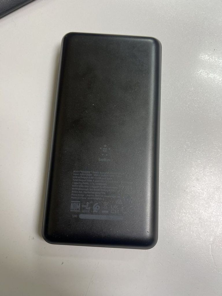 Купити Belkin 20000mah 15w Б/У