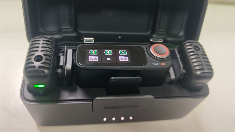 Оголошення Dji Mic 2 2TX + 1RX (CP.RN.00000325.01) Б/У