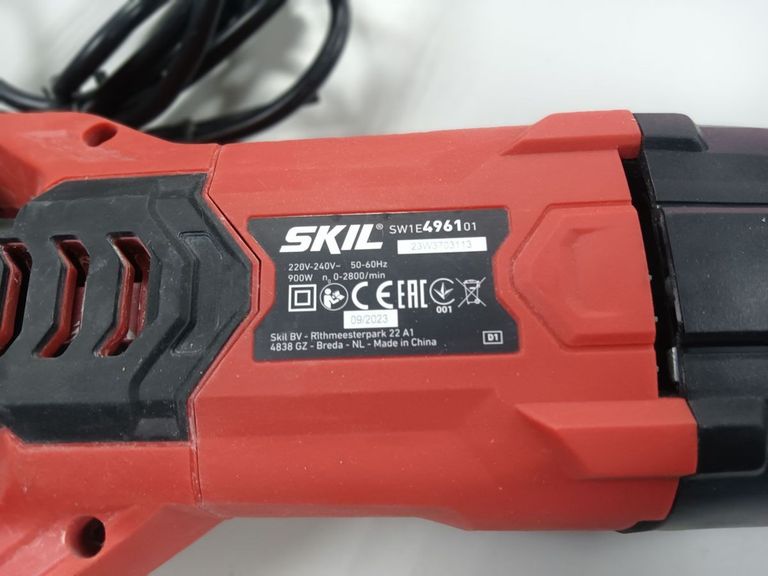 Дешево Skil SW1E4961AA з ломбарду