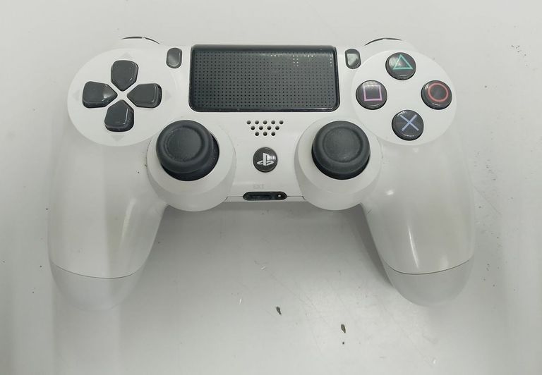 Дешево Sony dualshock 4 з ломбарду