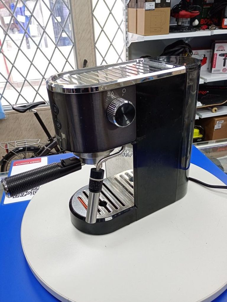 Дешиво Krups Virtuoso+ Pump XP444G10 с ломбарда