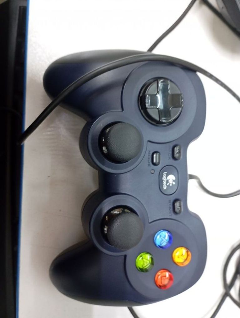 Купити Logitech Gamepad F310 Б/У