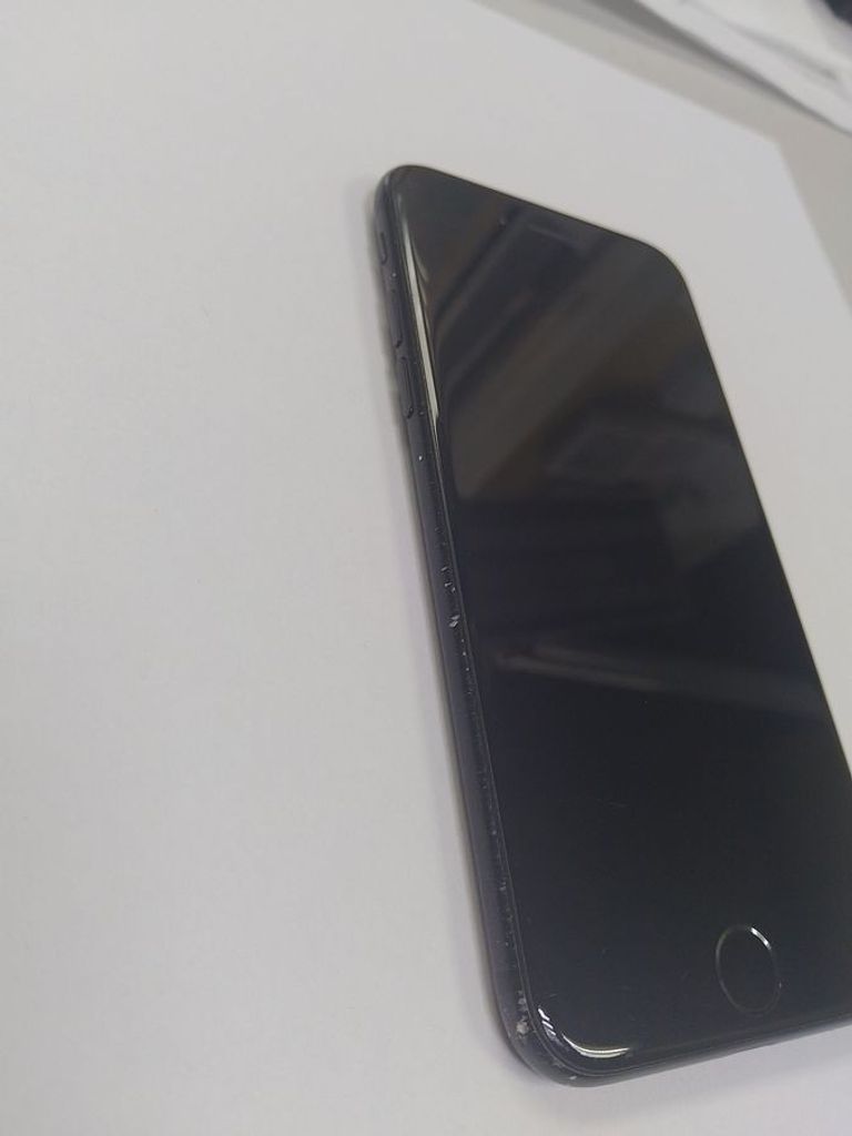 Дешево Apple iphone 7 32gb з ломбарду