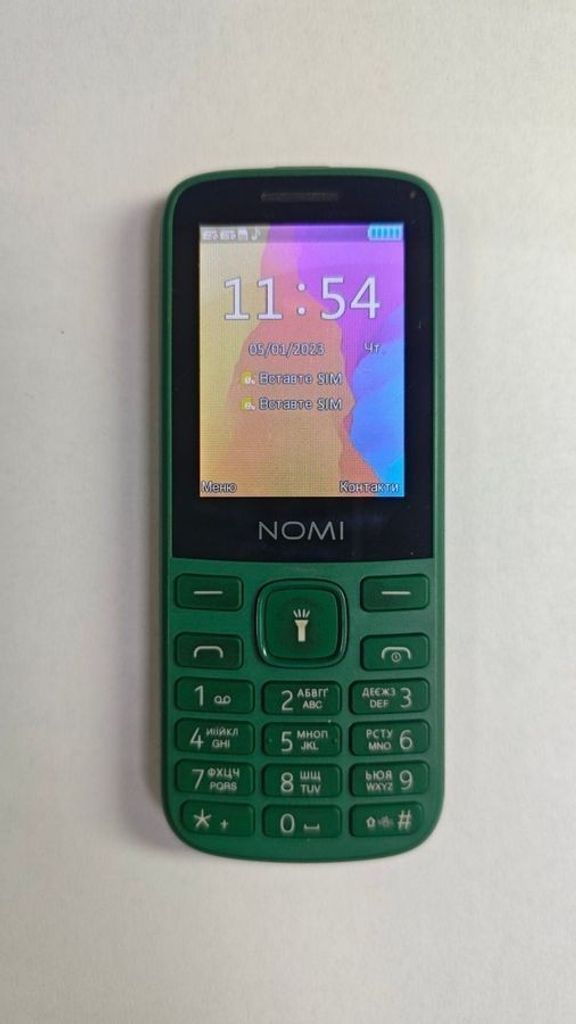 Купити Nomi i2403 Б/У