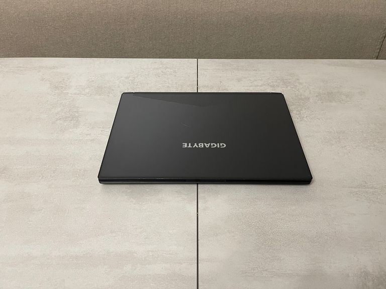 Gigabyte Aero 15XV8, 15,6" 4K IPS, i7-8750H, 16GB, 512GB, nVidia GeForce GTX 1070 8GB Код:null. Зображення 6