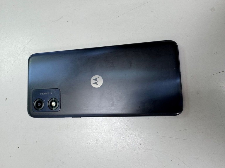 Купити Motorola moto e13 2/64gb Б/У