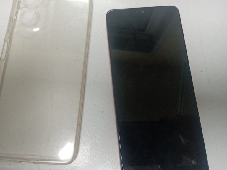 Оголошення Motorola moto g06 4g 4/64gb tendril Б/У