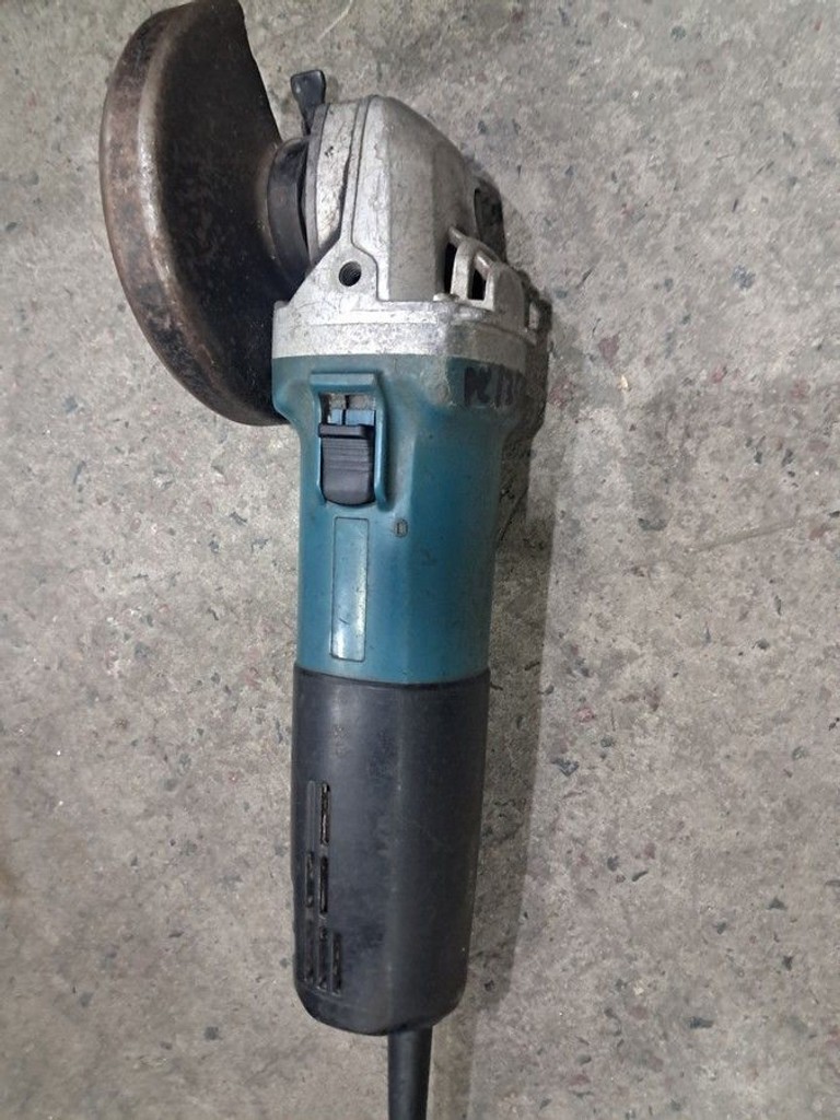 Оголошення Makita без моделі Б/У
