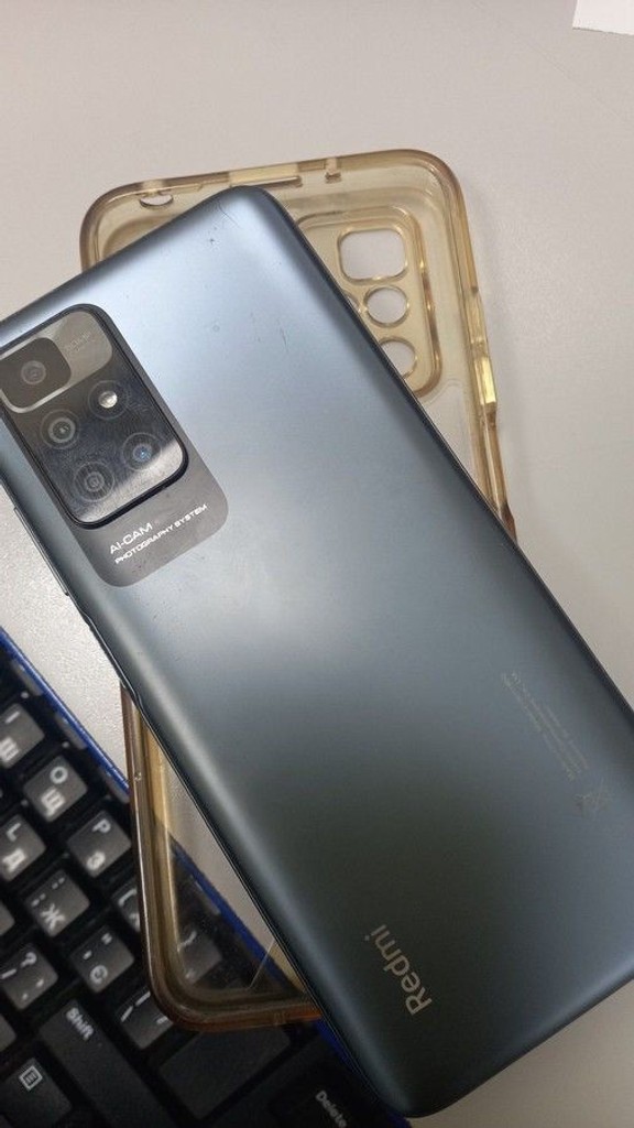 Купити Xiaomi redmi 10 2022 4/64gb Б/У