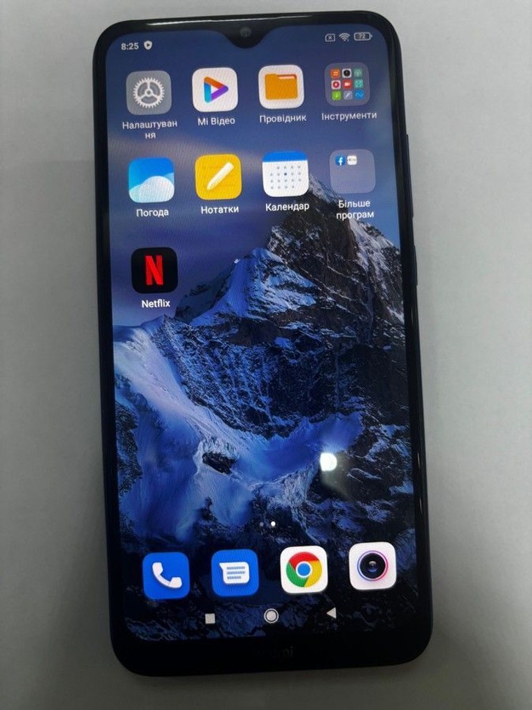 Купить Xiaomi Redmi 8 4/64GB Blue Б/У