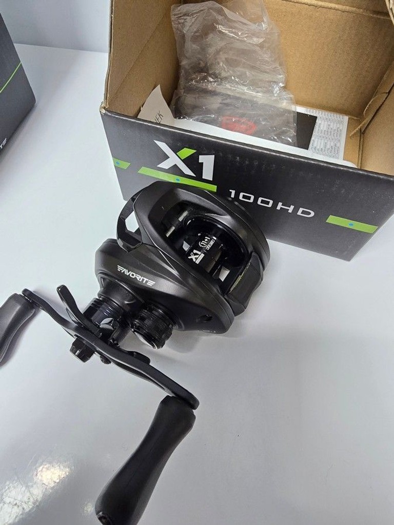 Дешево Favorite X1 Casting / X1 100HD1L з ломбарду