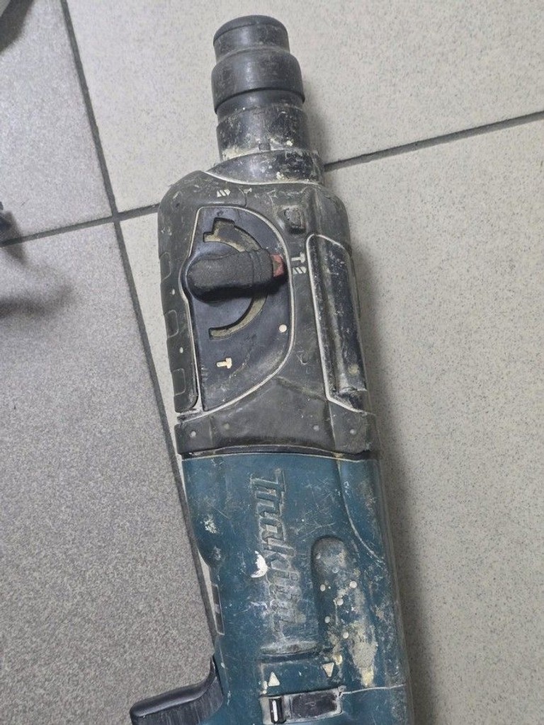 Дешиво Makita HR2470 с ломбарда