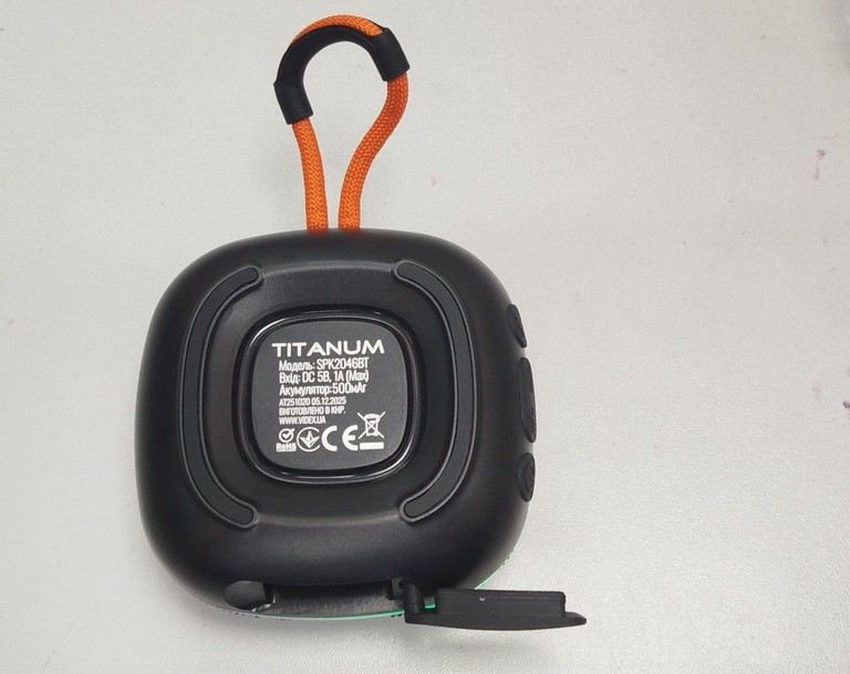 Дешиво Titanum spk2046bt с ломбарда