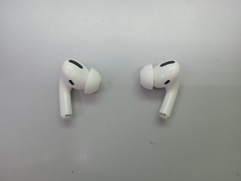Распродажа Apple AirPods Pro (MWP22), продавец Техноскарб