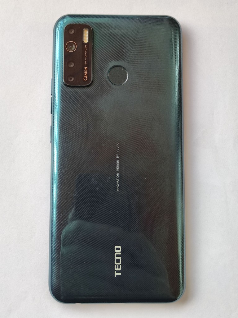 Дешево Tecno camon 15 4/64gb з ломбарду