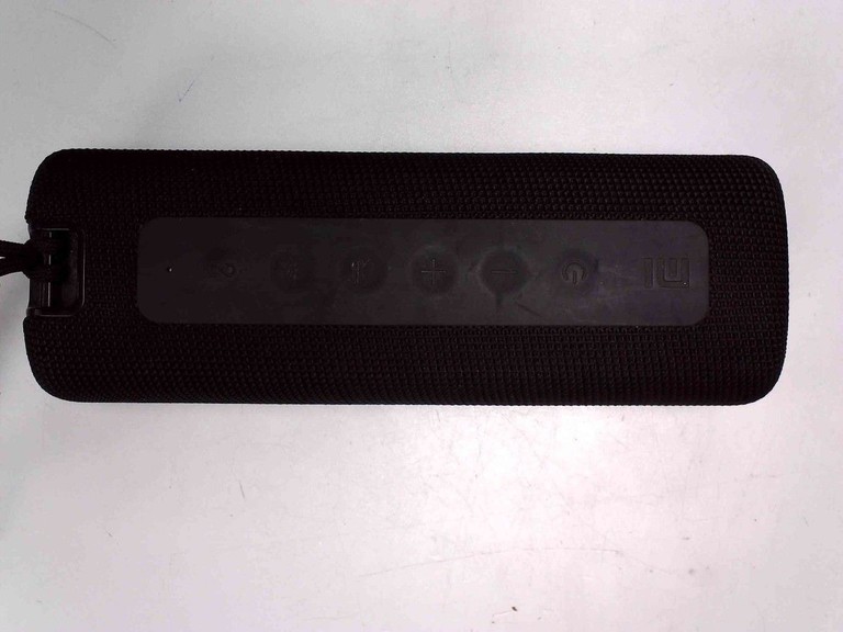Купить Xiaomi mi portable bluetooth speaker 16w Б/У