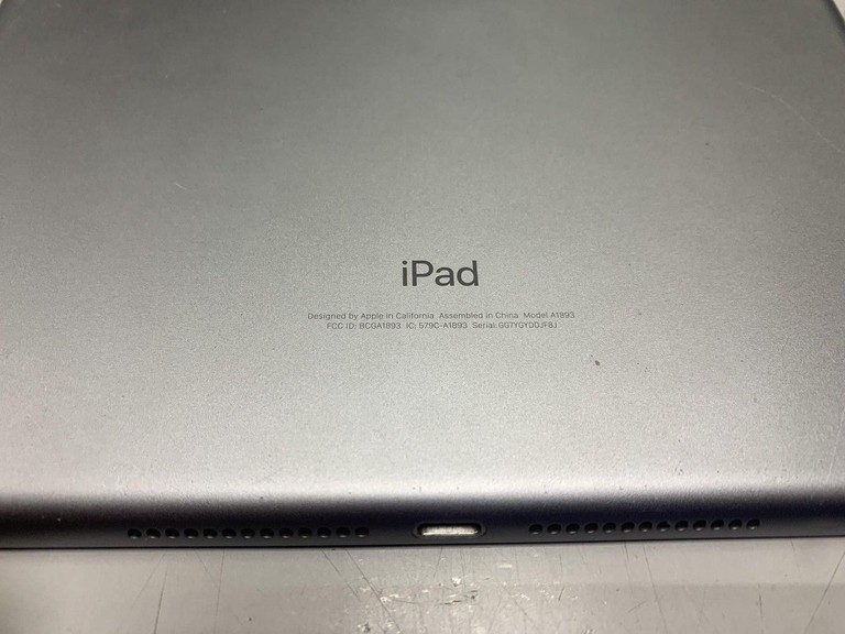 Купити Apple ipad 6 gen 2018 32gb wi-fi Б/У