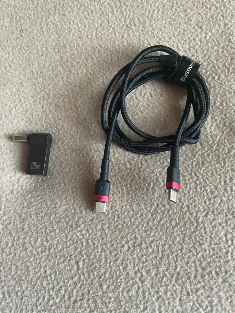Купити Baseus Type-C 100W с переходником DC для ноутбука Б/У