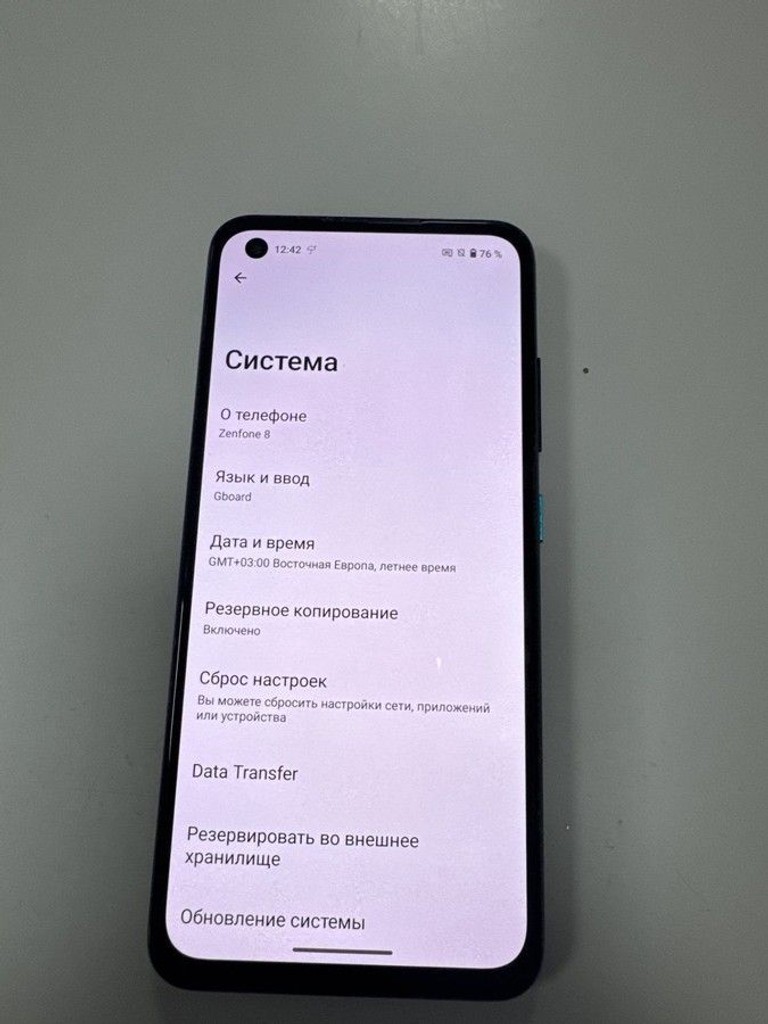 Купить Asus ZenFone 8 8/128GB Obsidian Black (ZS590KS-2A007EU) Б/У