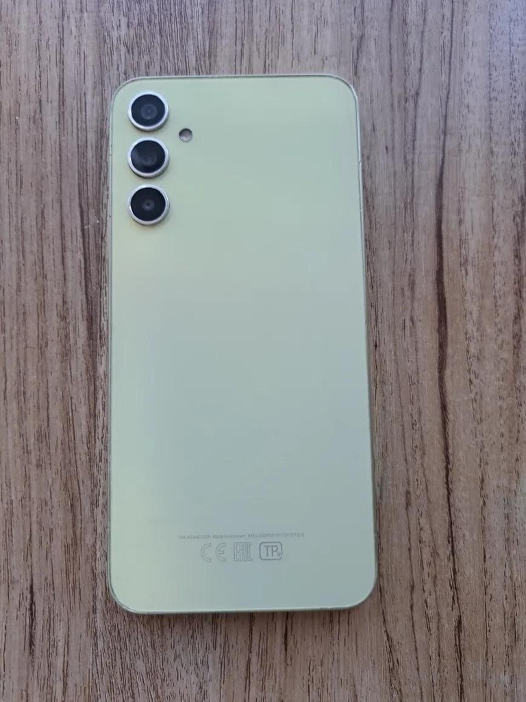 Объявление Samsung Galaxy A34 5G 6/128GB Light Green (SM-A346ELGA) Б/У