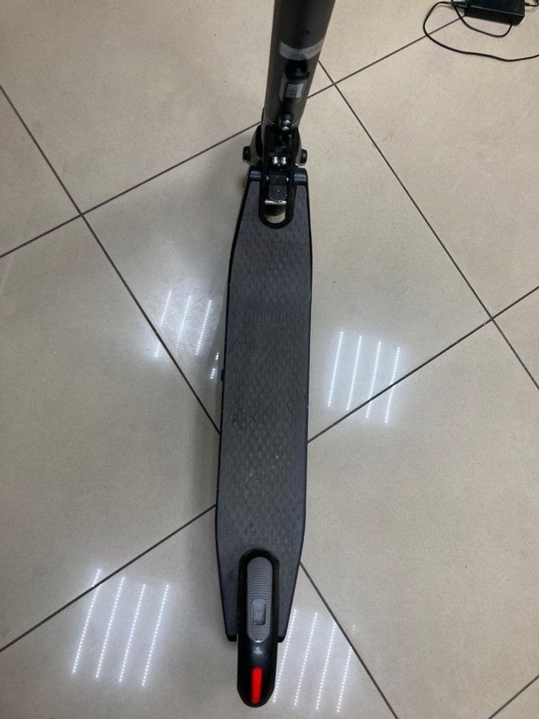 Оголошення Ninebot kickscooter es2 Б/У