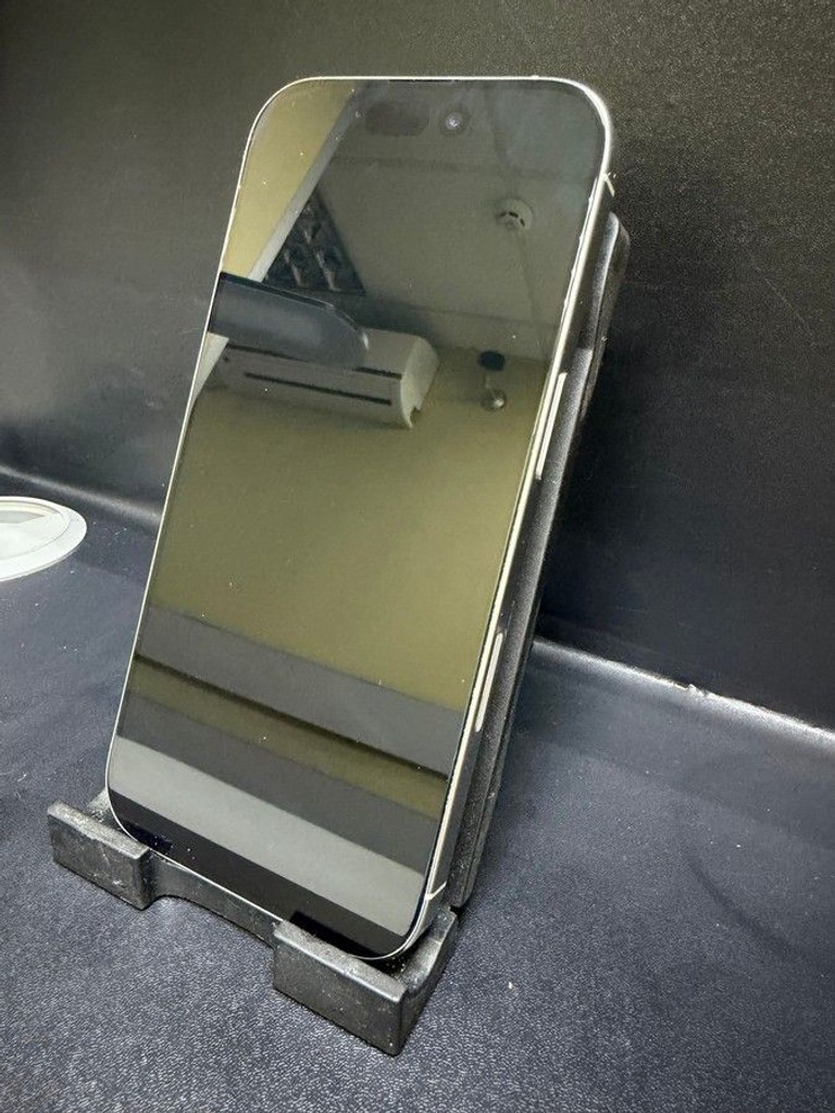 Apple iphone 16 pro 128gb Код:01-201064823. Зображення 9